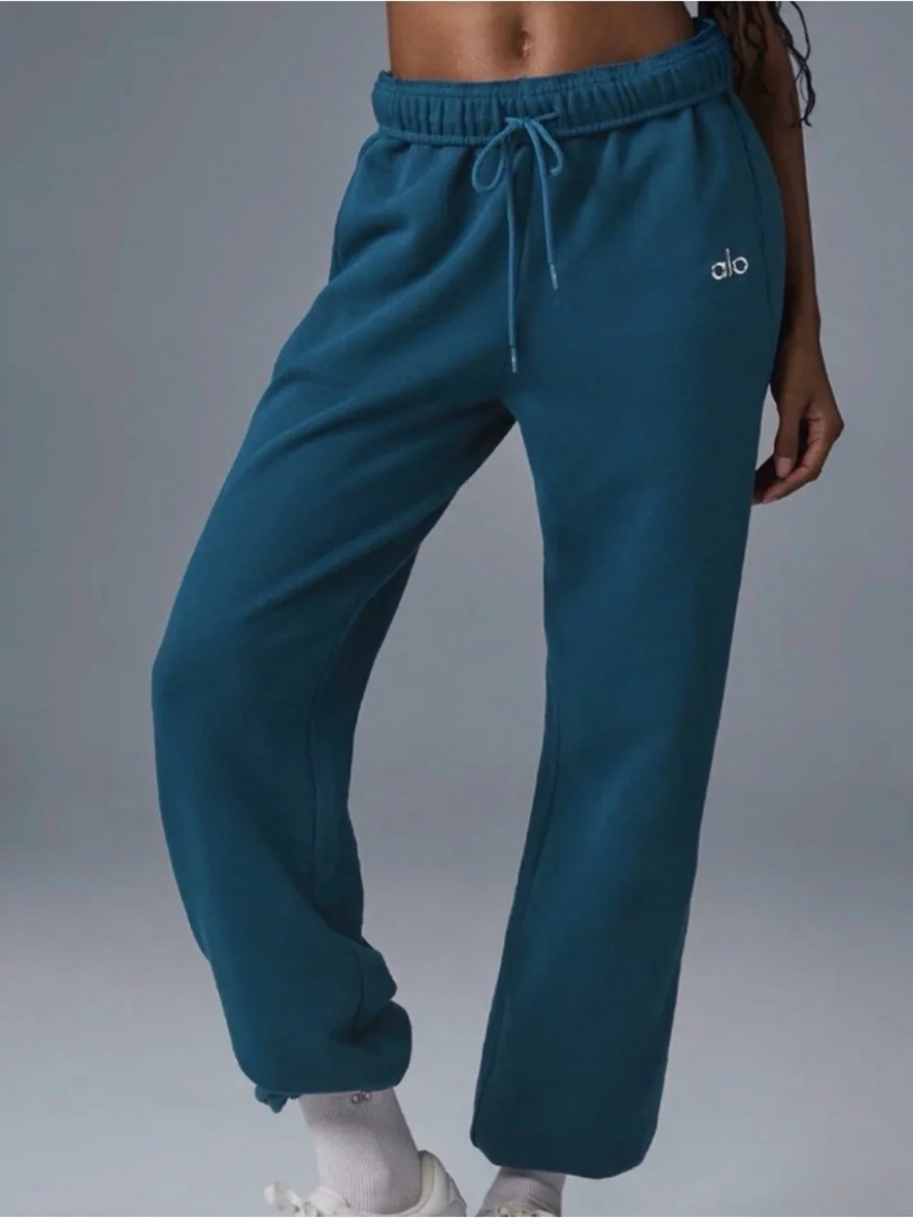 ALO Yoga Accolade Sweatpants Eclipse Jogger Sweatpants
